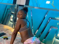 leyla_brown1 现场XXX聊天