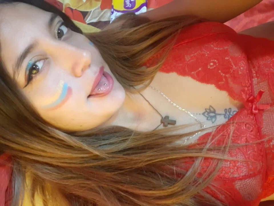 ScarleHot4ux's Offline XXX Chat