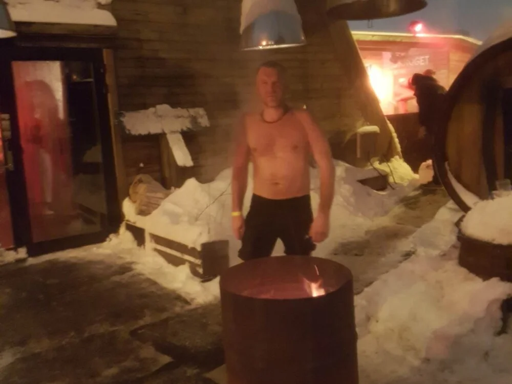 evi42n Offline XXX chat