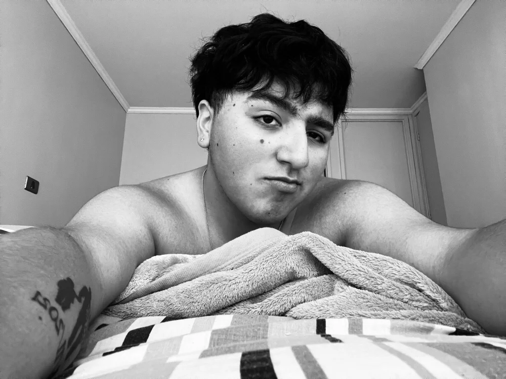 Офлайн-чат XXX luchooo18