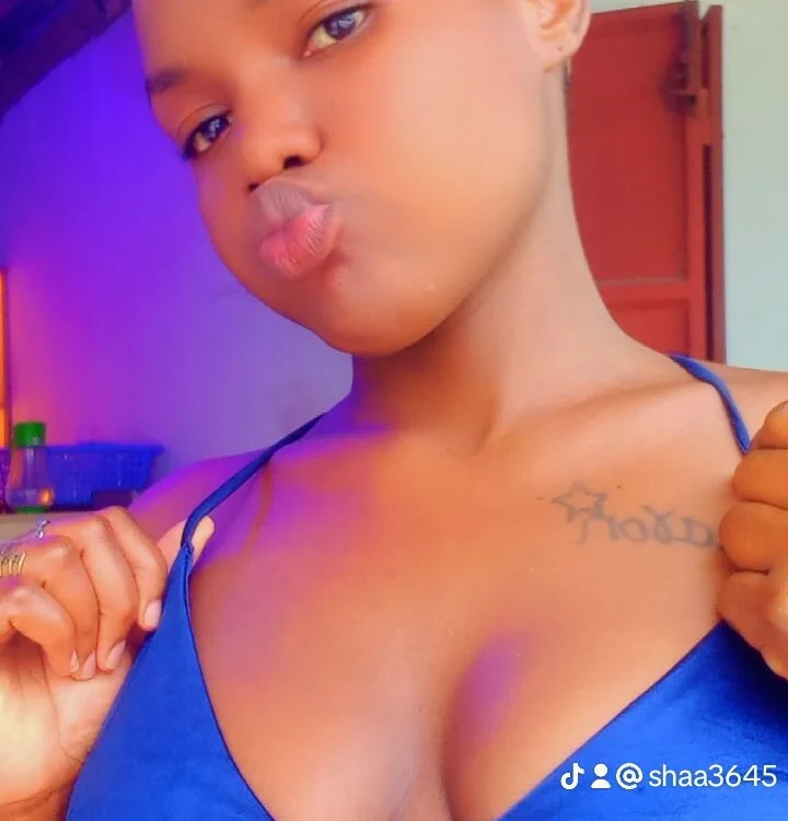 Sexy_shazz's most recent online preview