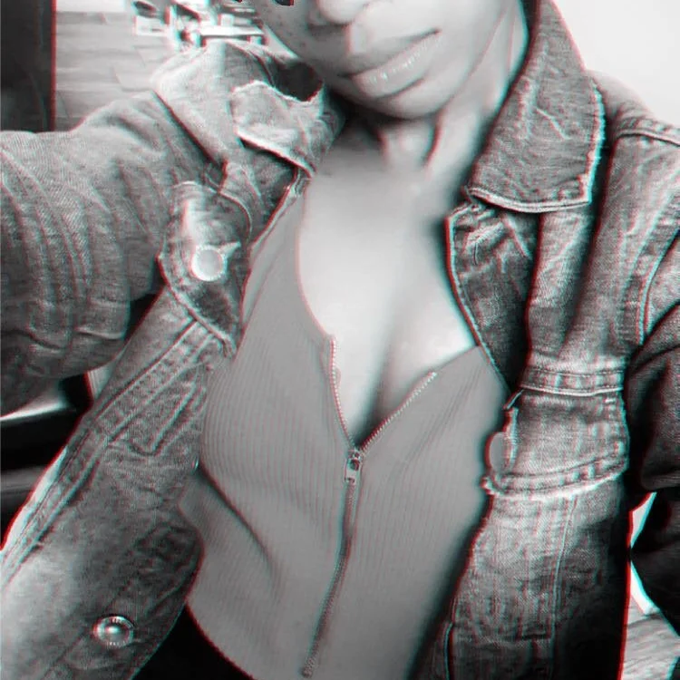 Chatroom hors ligne de reddbabe