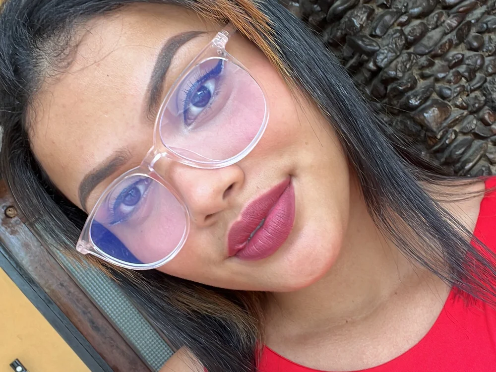 Nera_velluto - Live Sex Cam