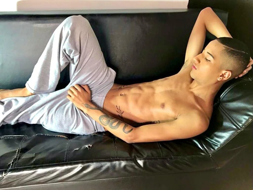 _Matt_evans__'s Offline XXX Chat