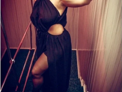 Evelyn_Shy webcam livesex profile in curvy cams