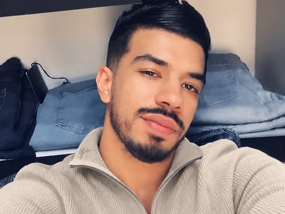 AbBou88888 Male Medium Nude Cam