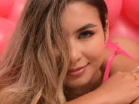 bella1207 Chat XXX live