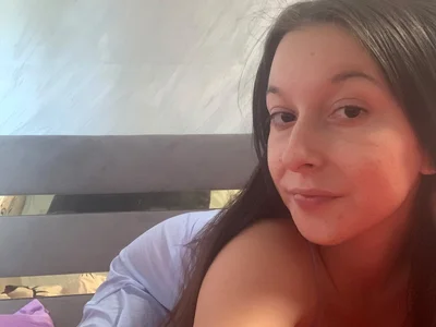 Pregnant_amyra