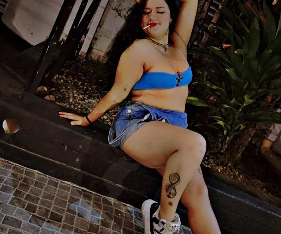 carolina_canndy Offline XXX-chat