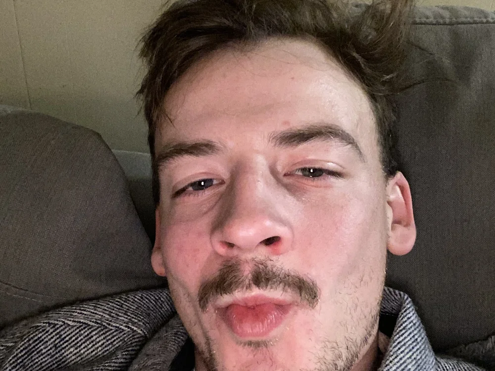 mrqlovesu's Offline XXX Chat