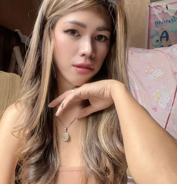 alonashy's Offline XXX Chat