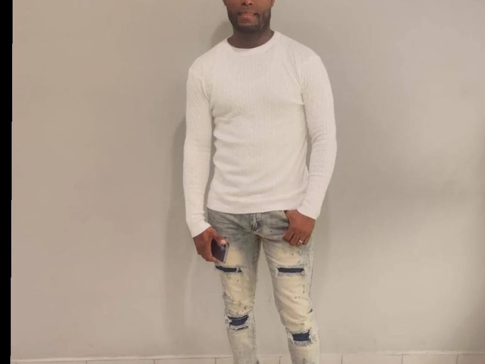 andresj22hot: συνομιλία ΧΧΧ εκτός σύνδεσης