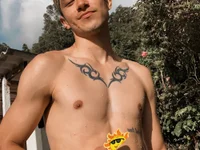 cafecitoo_'s webcam live show