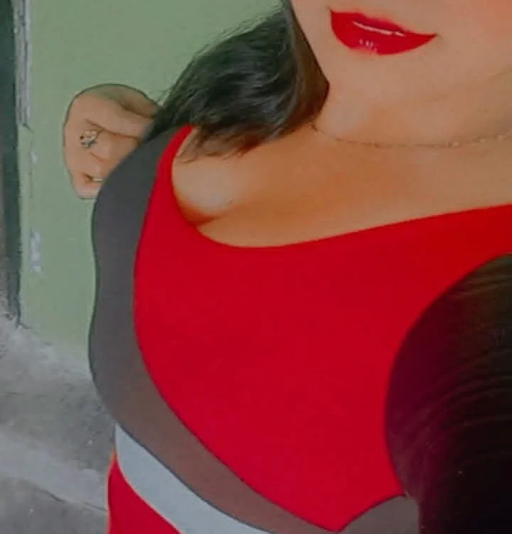 IvonneDiiazz: офлайн-секс-чат