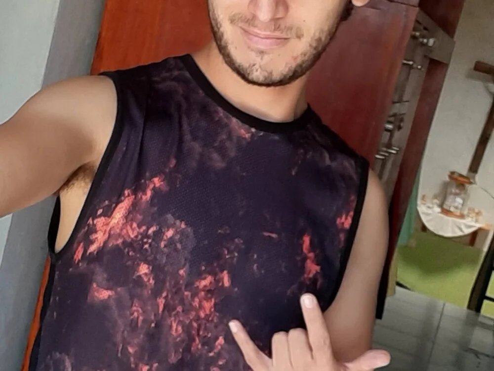 AlvarezAmbar offline XXX-chat