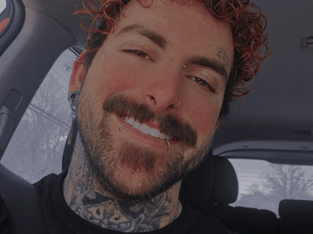 mrwhynot1991's Offline Chat Room