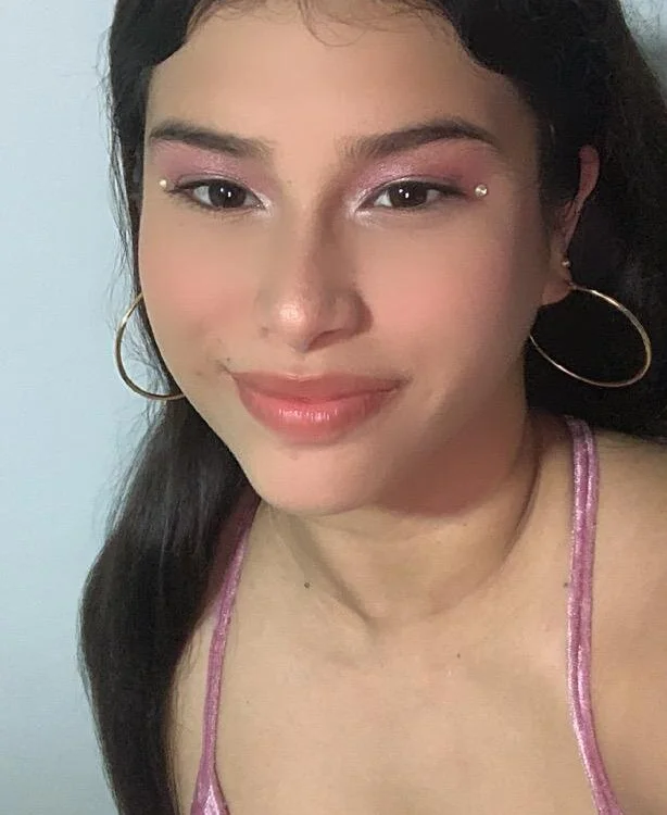 Cherry_cute69's Offline Chat Room