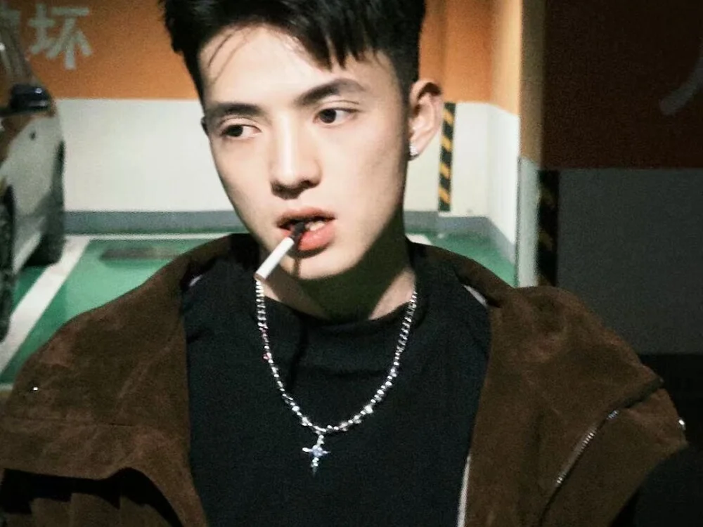 Offline XXX chat modela Gay-NextDoor