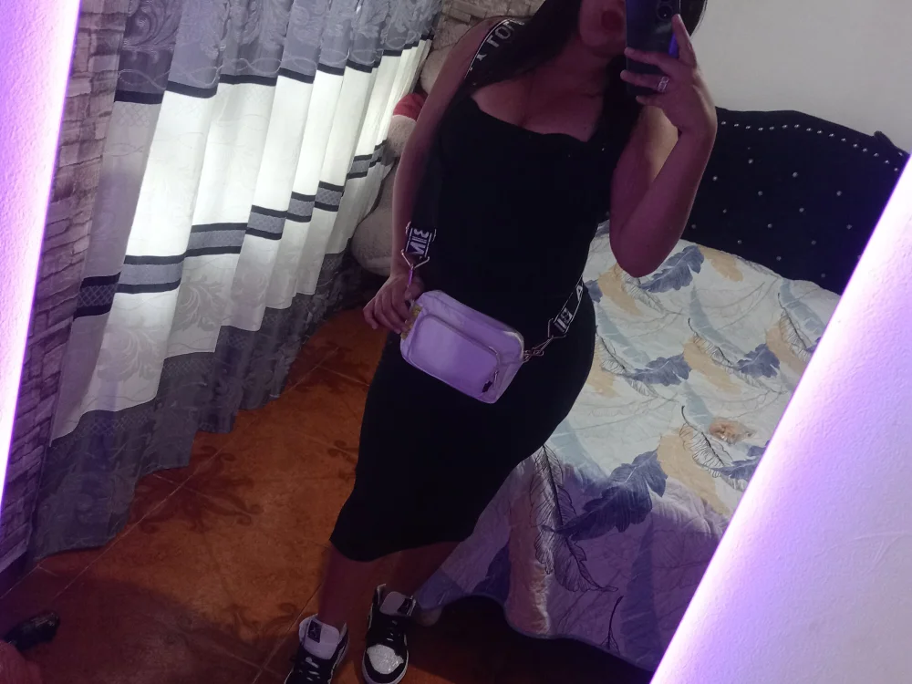 Offline chatovací místnost Evelin_michell