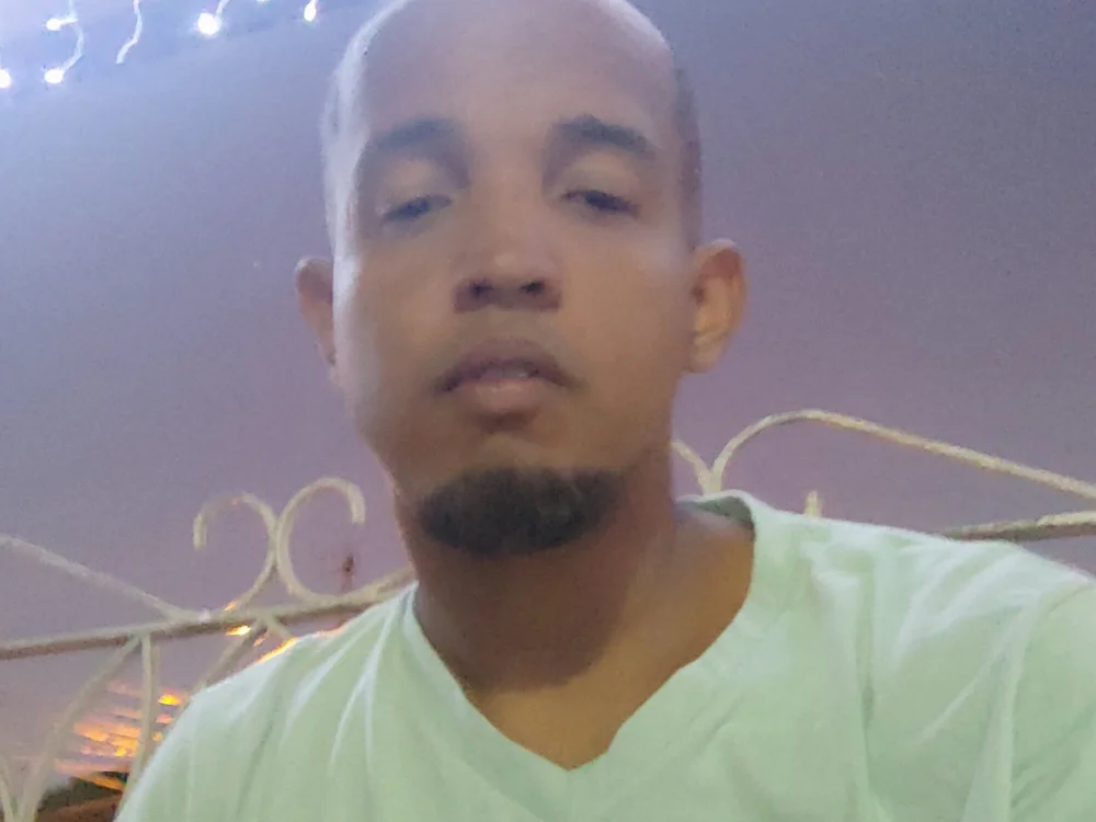 mandingo7678's Offline Chat Room