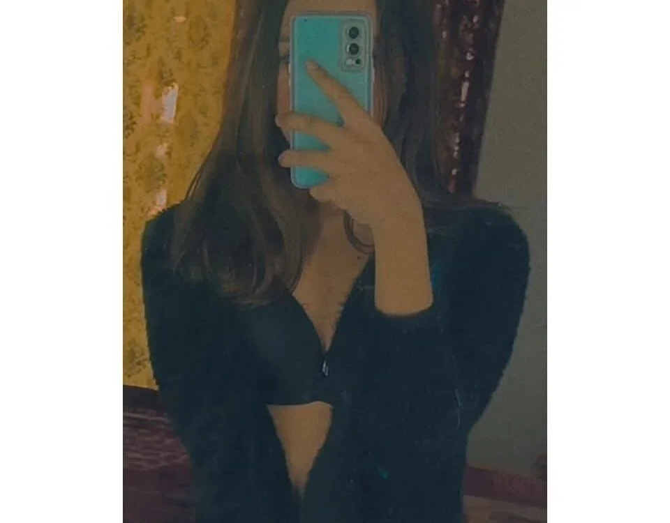 Offline chatovací místnost trannynoida