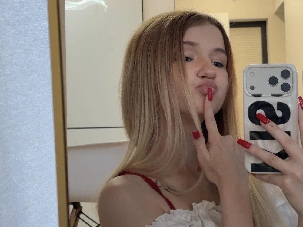 PrincessSwelgart: онлайн-секс-чат