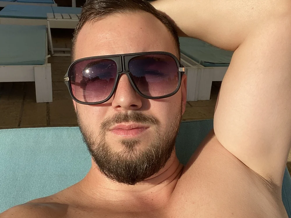 nickolastheboy offline chatrum
