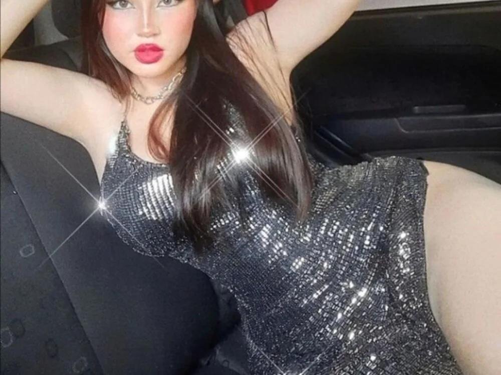 Malika_695 离线XXX聊天