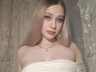 AmeliaxCandy Female Bigassbigtits Live Webcam Porn
