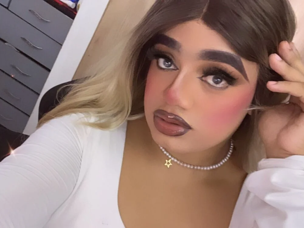 Amber_bigdick22 Obrolan XXX Offline