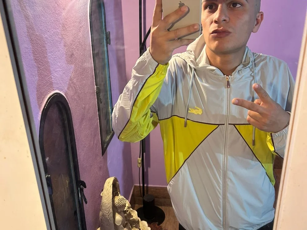 NicolasAgustiin24's most recent online preview