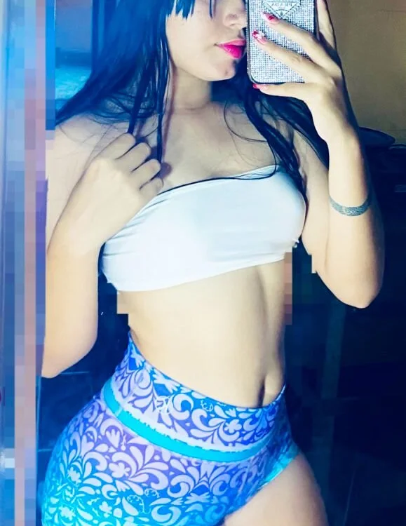 Sofia--'s Offline Chat Room