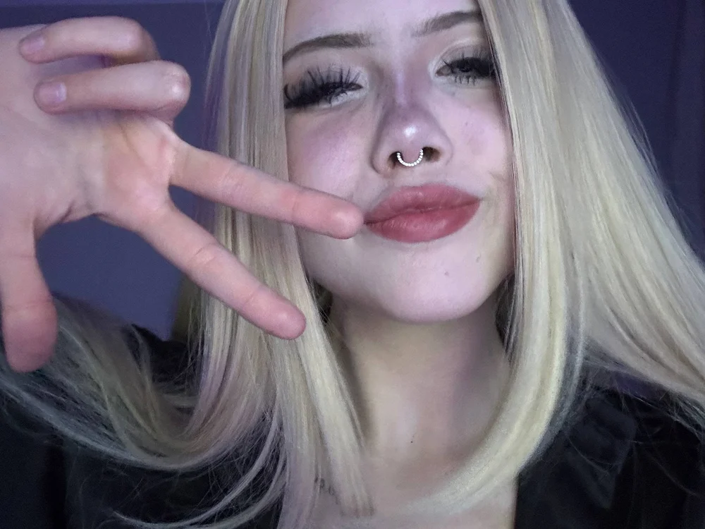 Pamela__Norris' Offline XXX Chat
