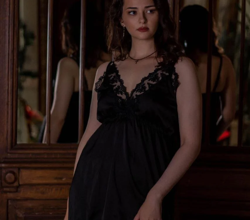 Camilla_Rowen Offline XXX-chat