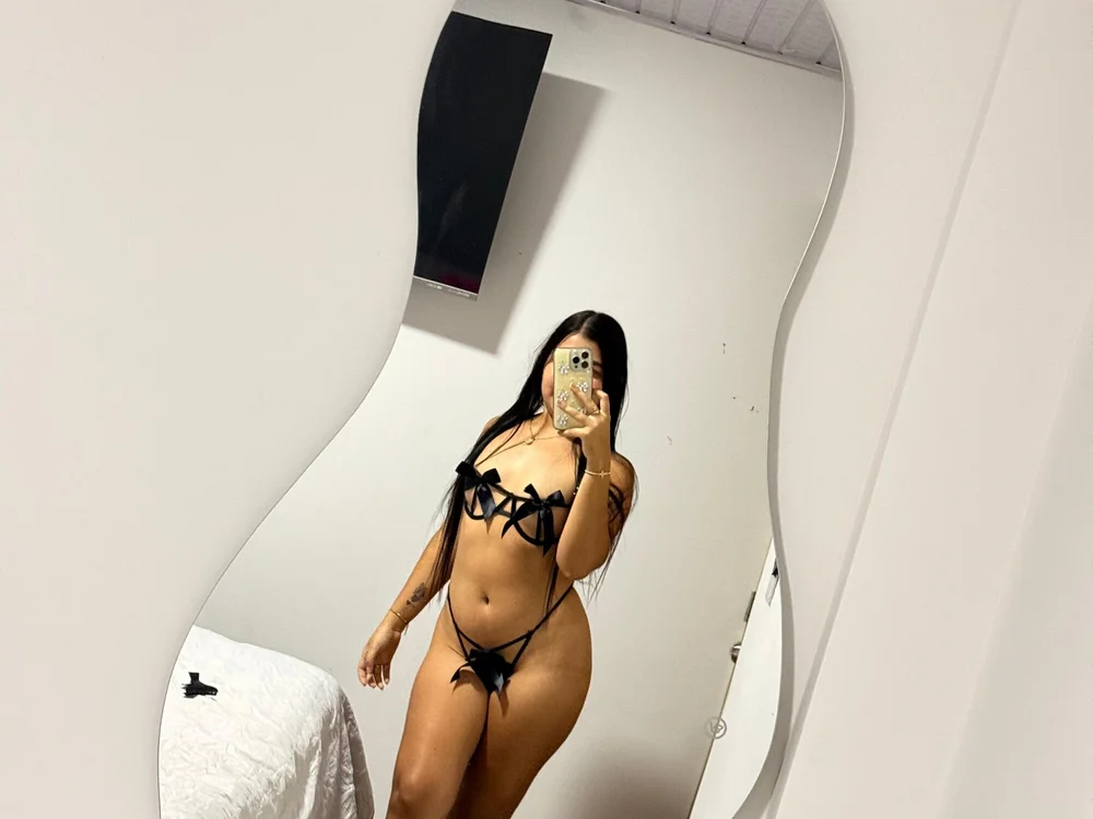 VAANESSACK's Offline XXX Chat