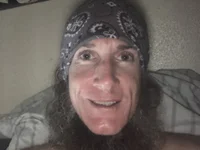 CuddlyFloat88's webcam live show