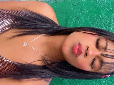 KendallVixen - Girl 