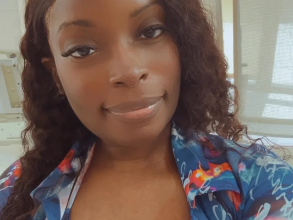 AsiaAndersonLive's Offline XXX Chat