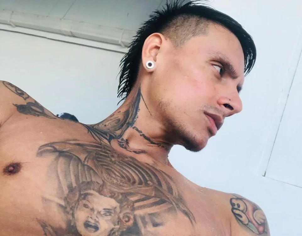 Demian_Love offline chatrum