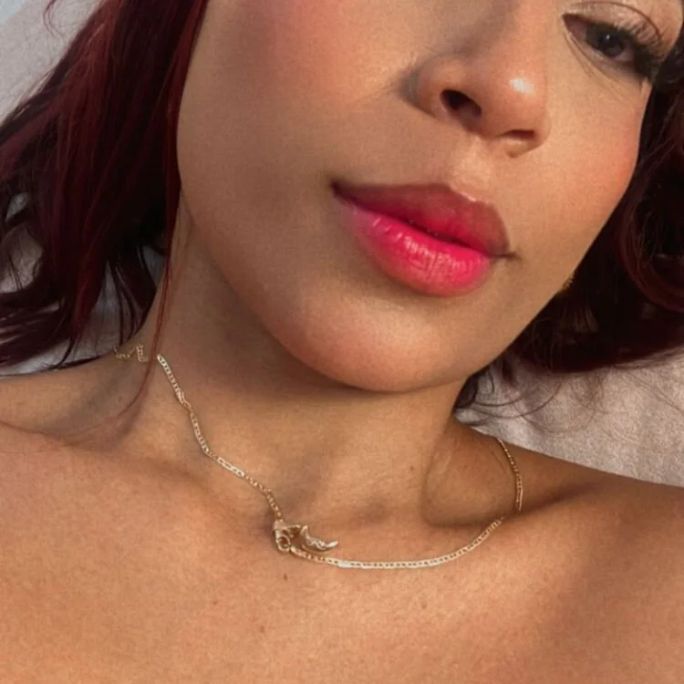 emilly_smiithh01's Offline XXX Chat