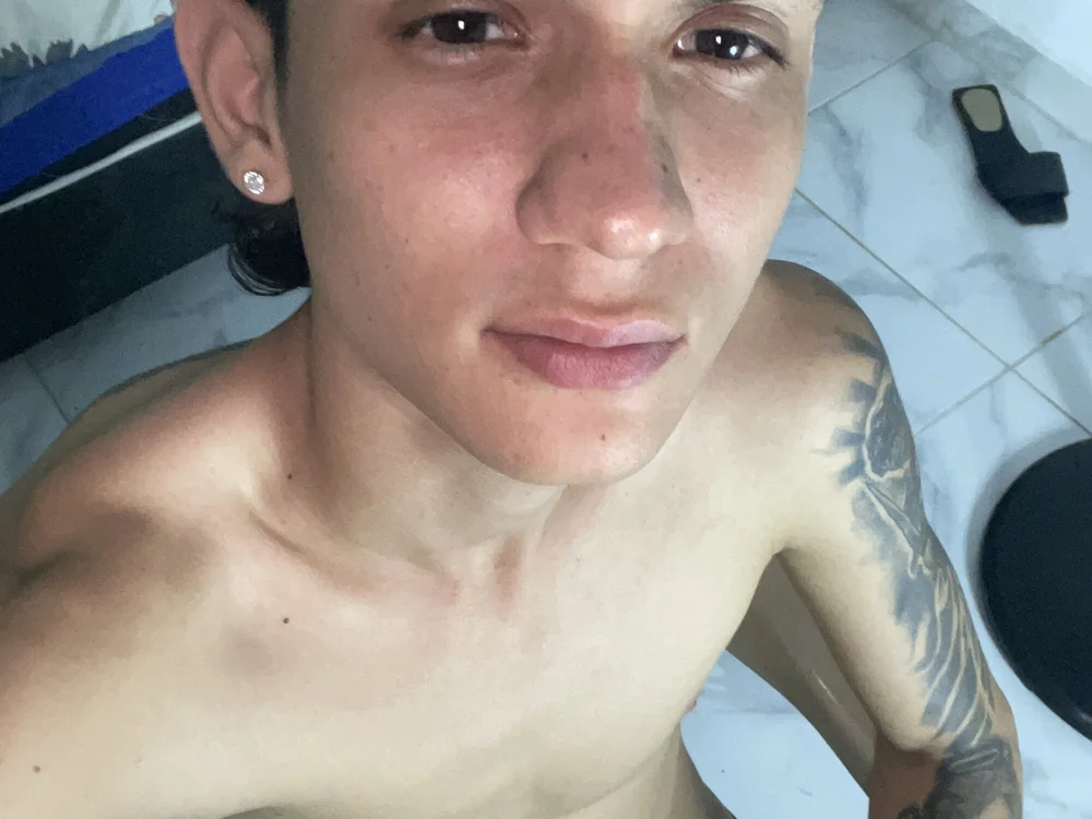 Jake_vargas Chat XXX offline