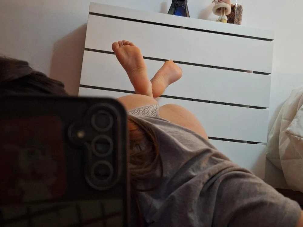 lovlyfeetputa offline chatrum