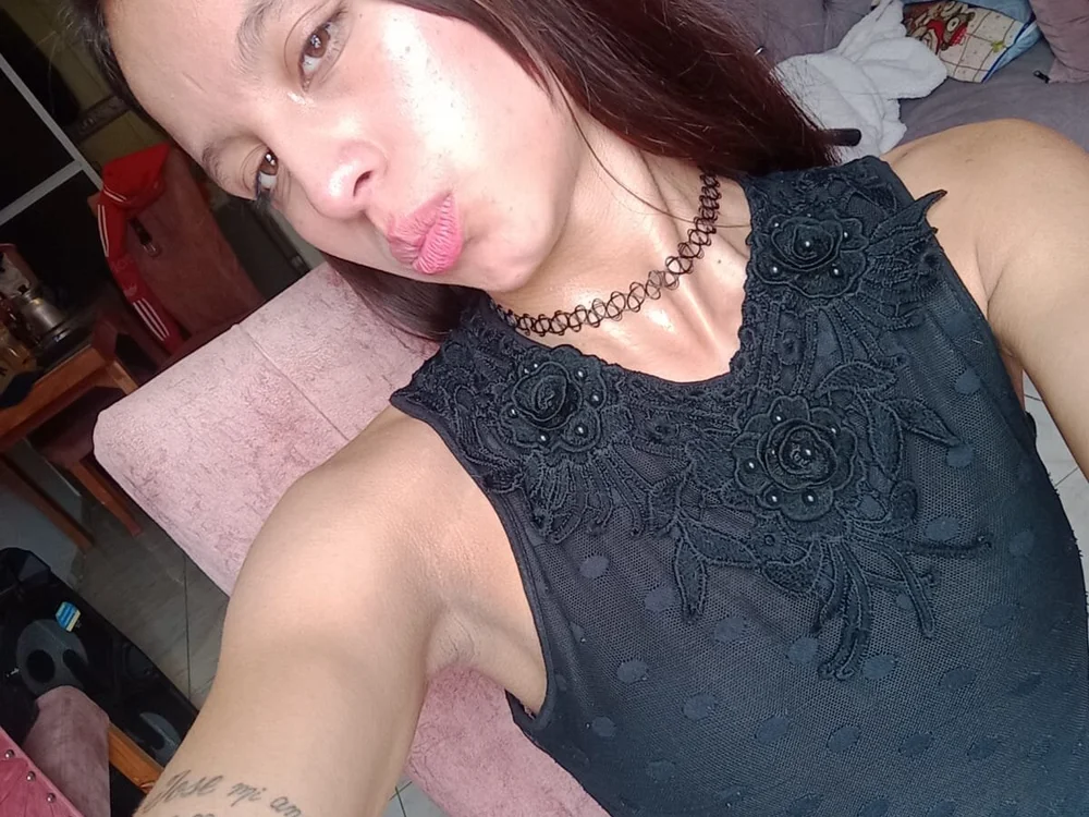 yuyei_slim's Offline XXX Chat