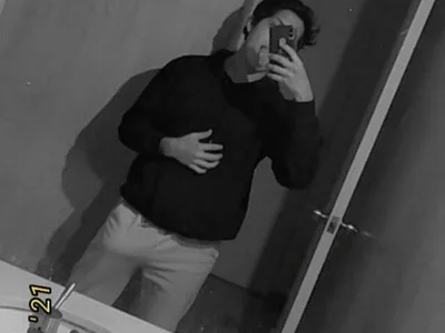 18years_22cm_ profile