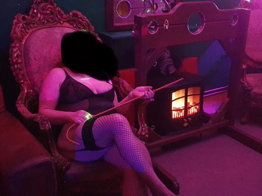 Hairy-BushのオフラインXXXチャット