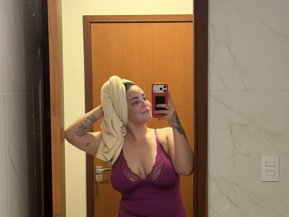 Loirinha_branquinhan Offline XXX chat