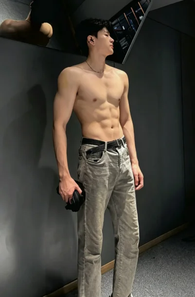 chenjiaming5's Offline XXX Chat