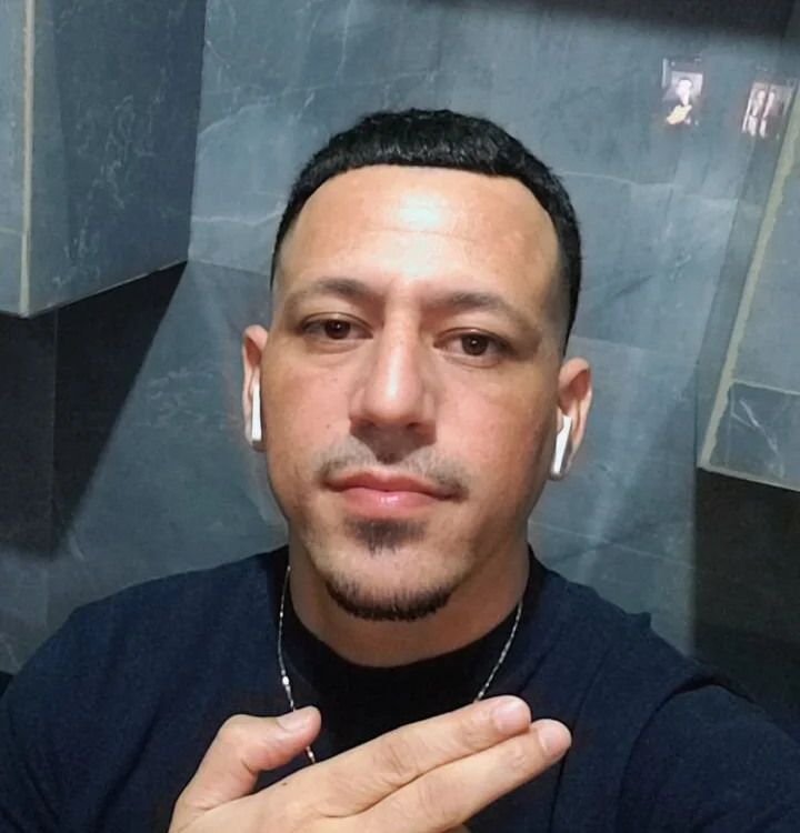 SingularFlame35 Obrolan XXX Offline