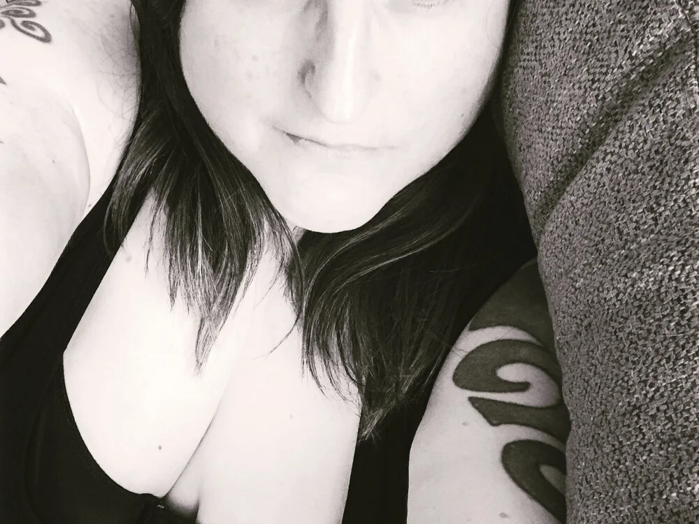 Madeline_Beau's Offline XXX Chat