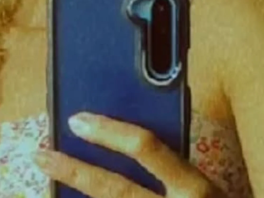 Sahlu5666's Offline XXX Chat